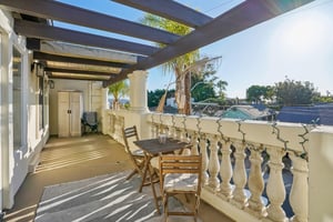 Ardmore Ave-S2102-034.jpg