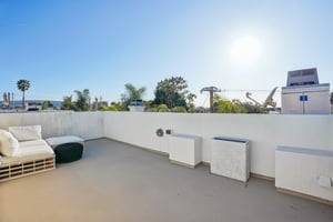 Ardmore Ave-S2102-035.jpg