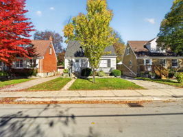 168 Avondale Ave, Toronto ON