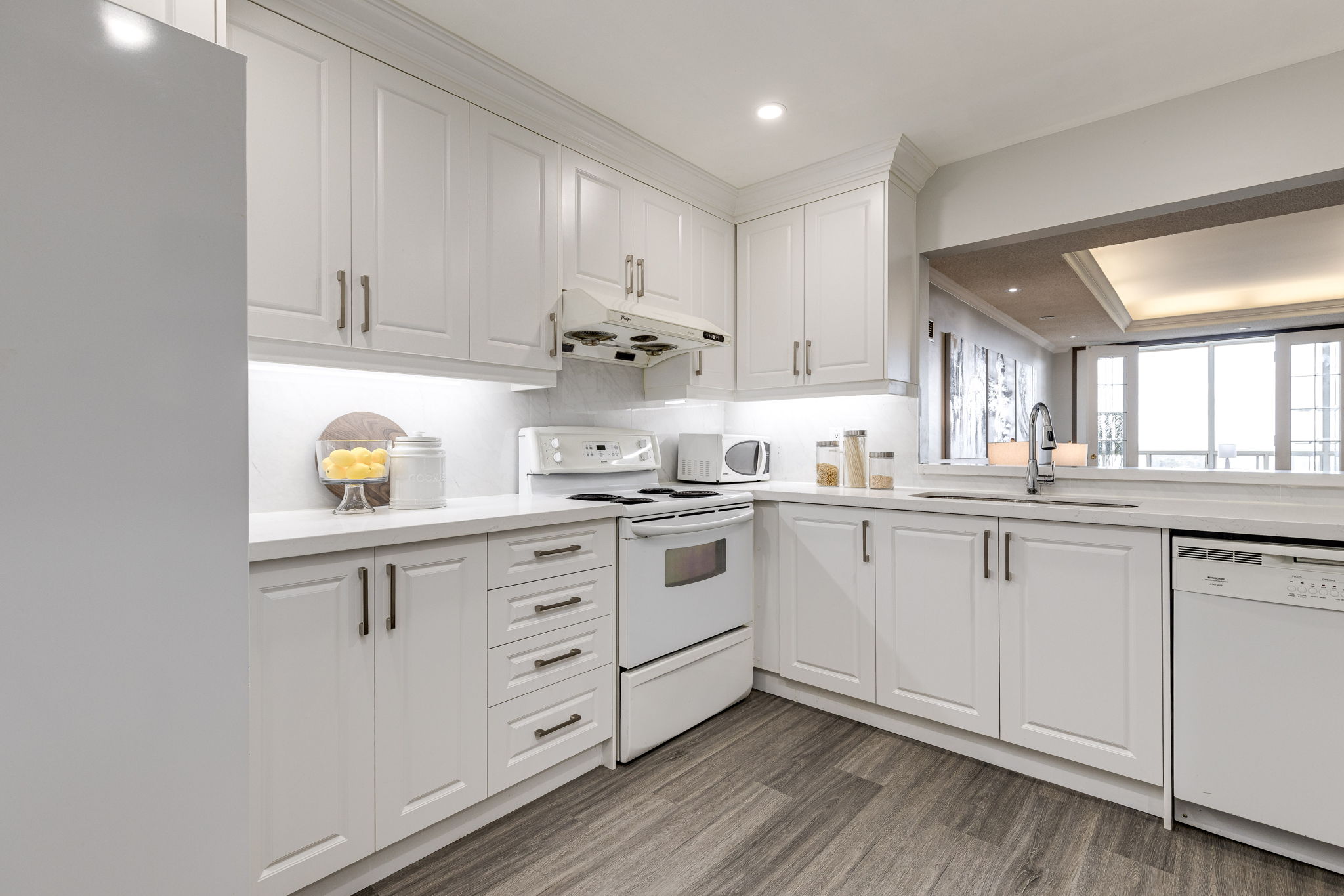 Toronto property showcase — delivered property photograph 7
