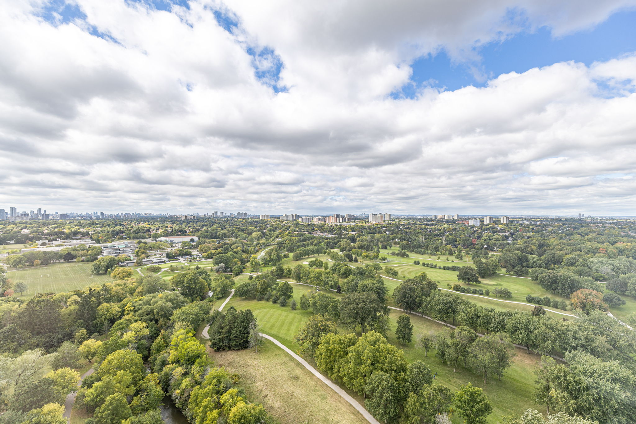 Toronto property showcase — delivered property photograph 29