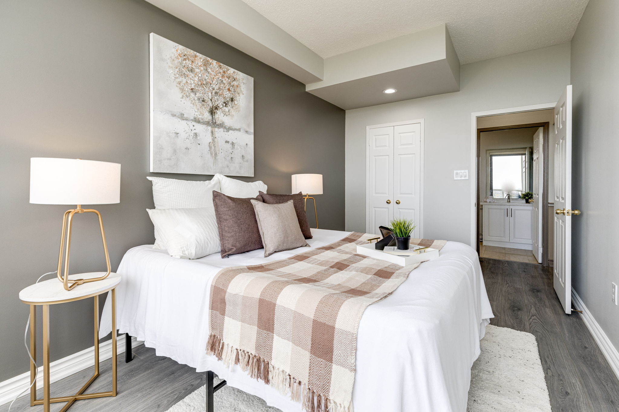 Toronto property showcase — delivered property photograph 20