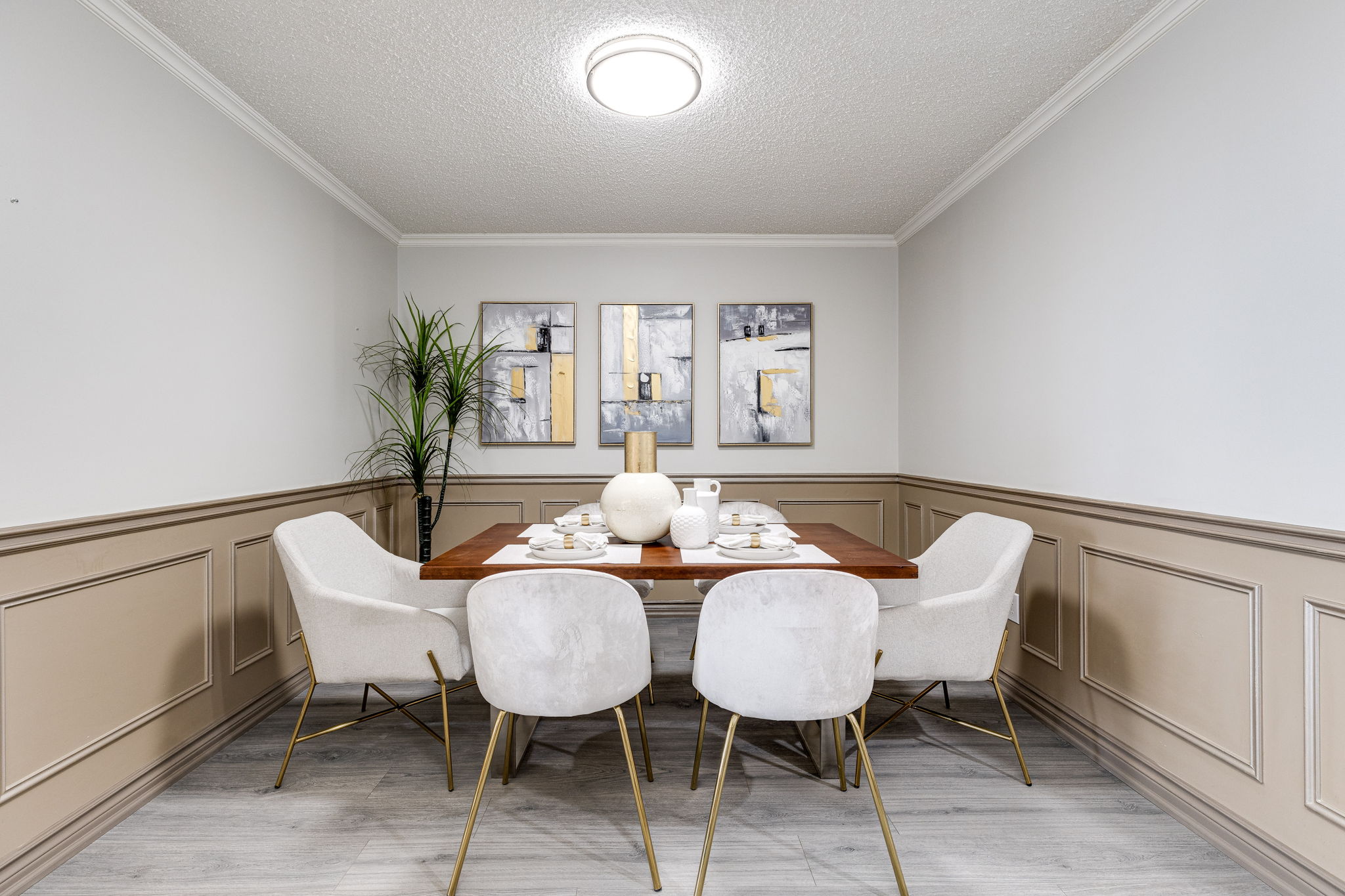 Toronto property showcase — delivered property photograph 9