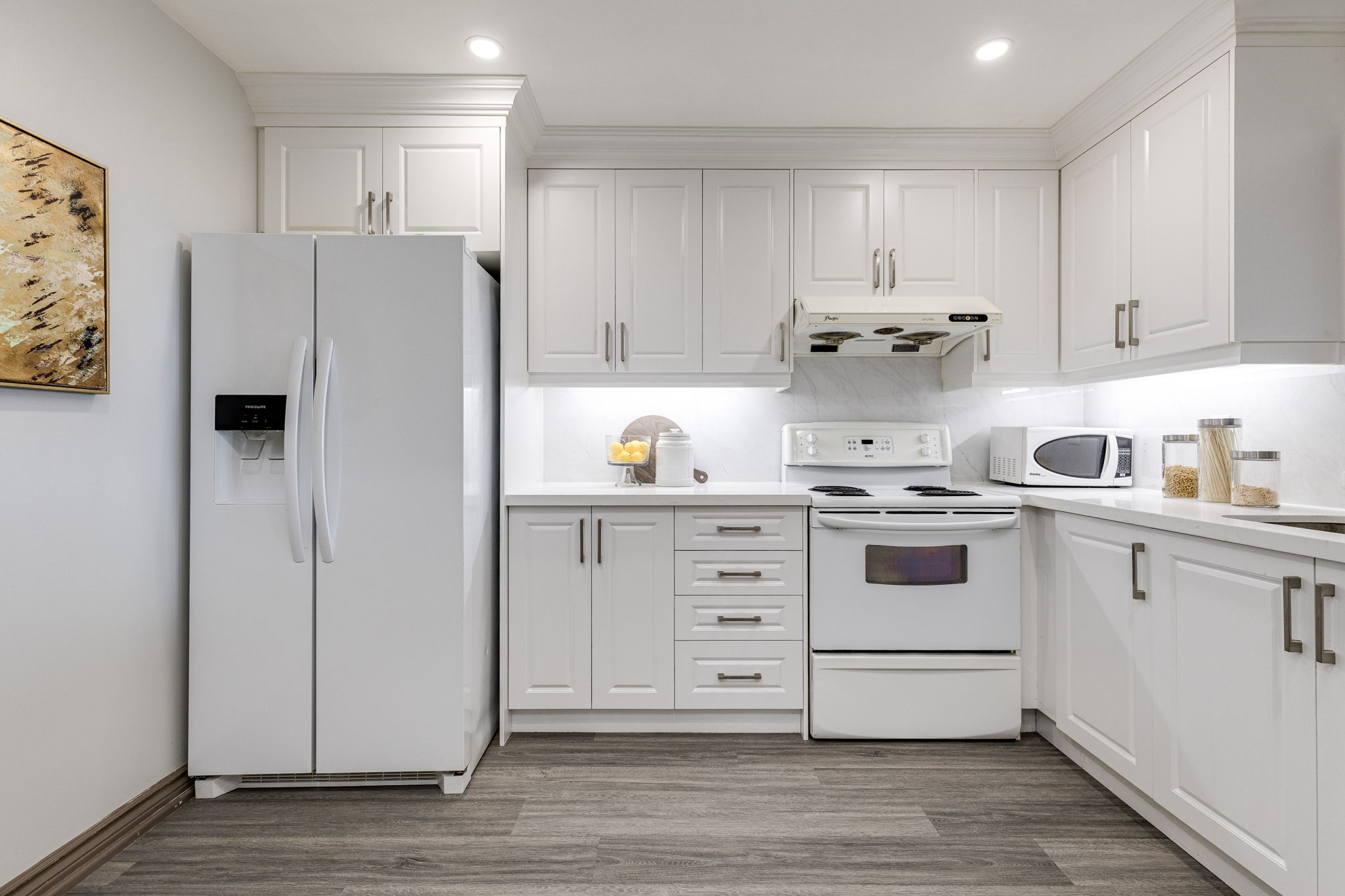 Toronto property showcase — delivered property photograph 6