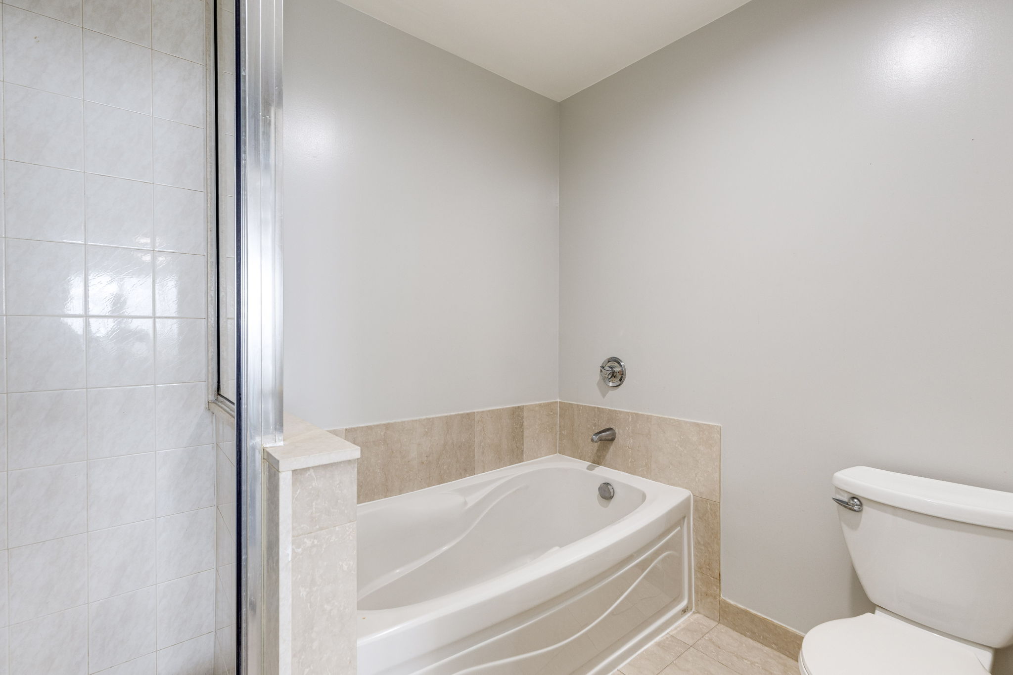 Toronto property showcase — delivered property photograph 26