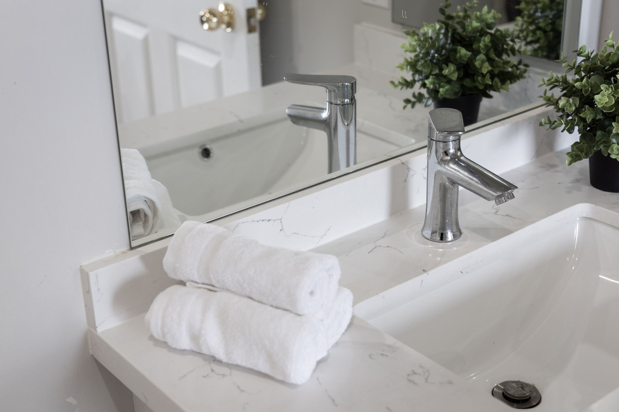 Toronto property showcase — delivered property photograph 37