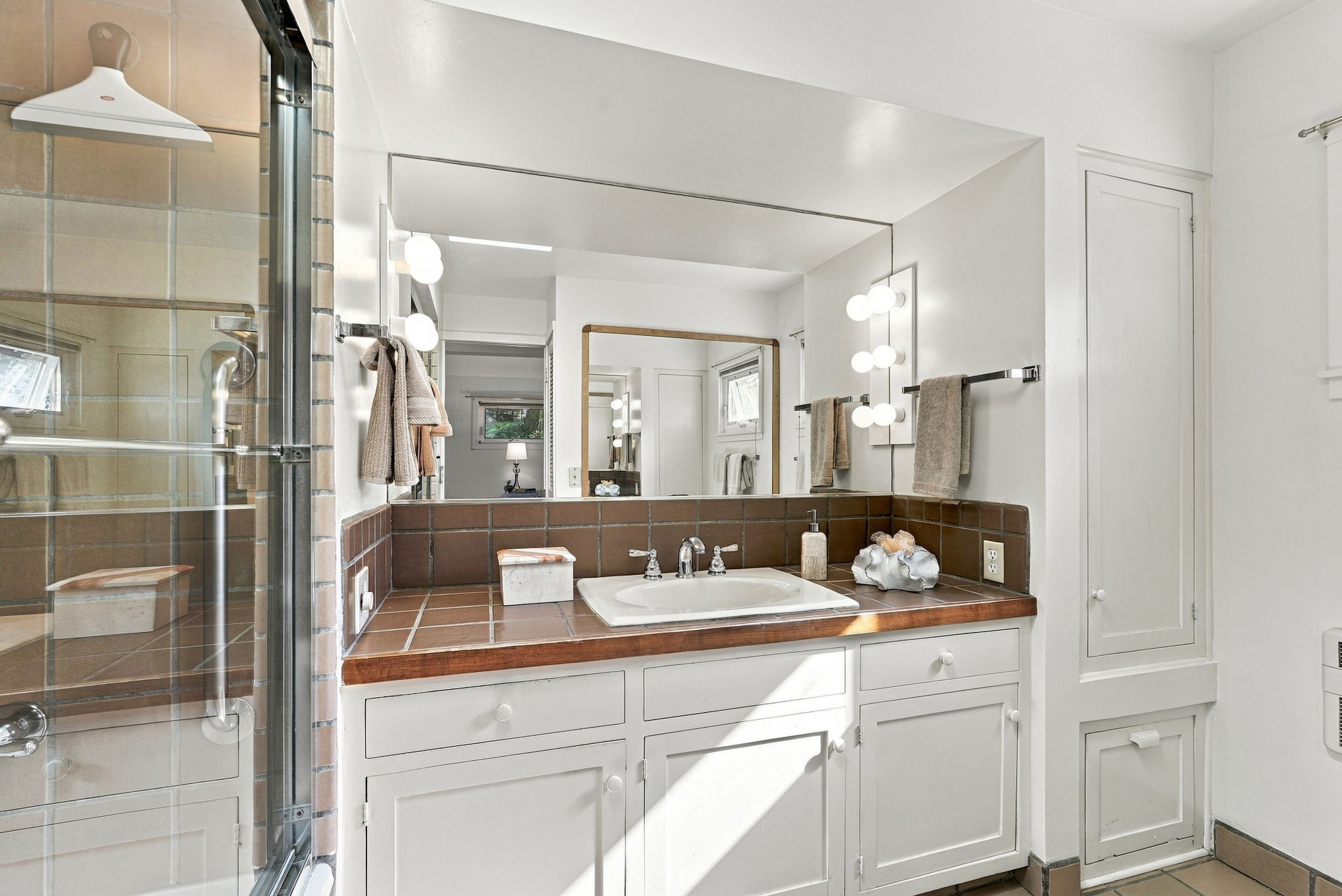 032_F8_168 Crestview Dr