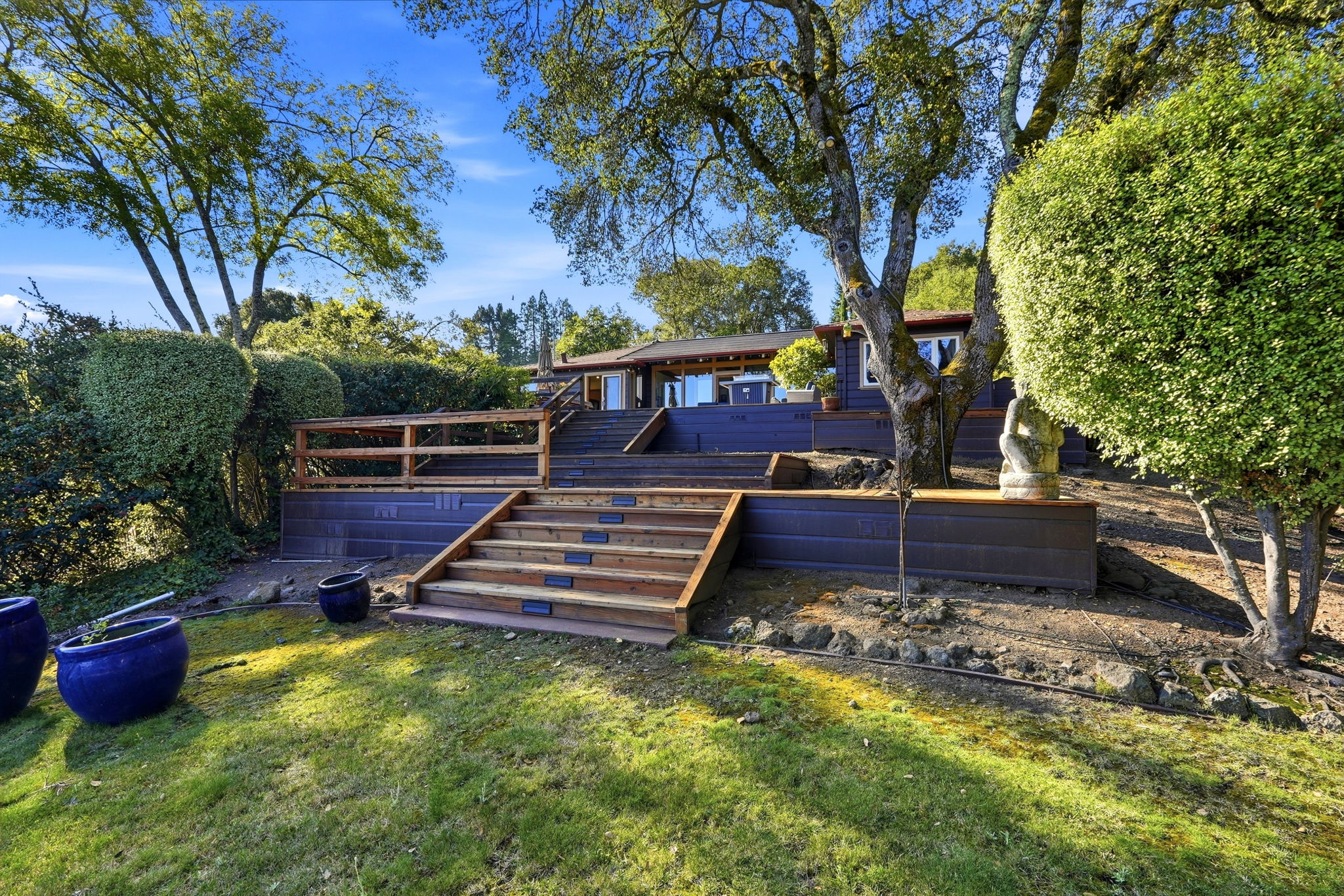 043_F8_168 Crestview Dr