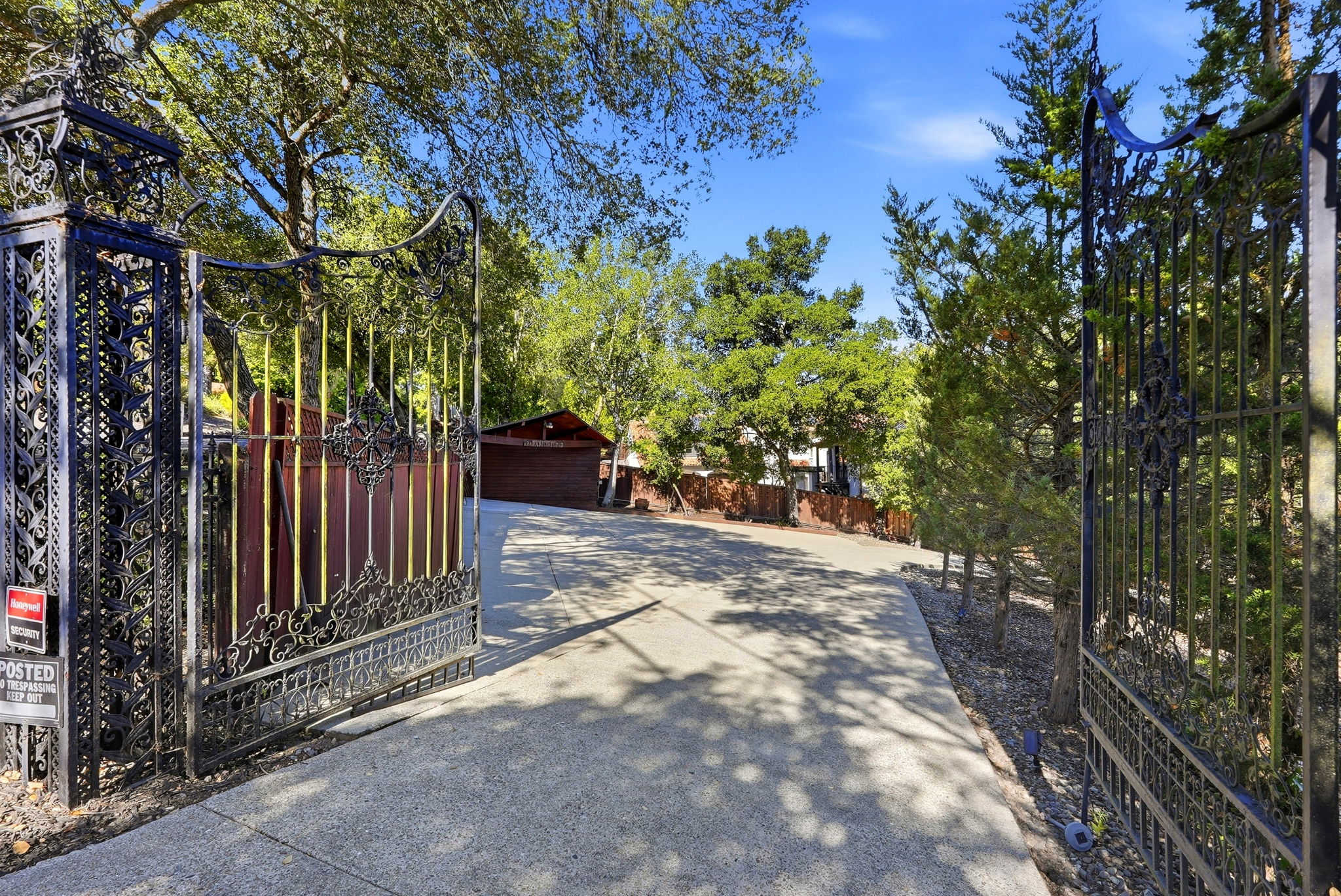 067_F8_168 Crestview Dr