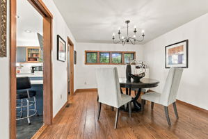 017_F8_168 Crestview Dr
