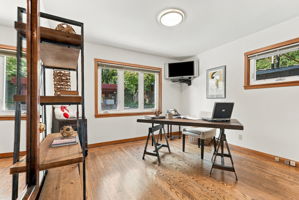 019_F8_168 Crestview Dr