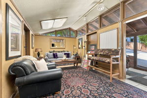 023_F8_168 Crestview Dr