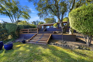 043_F8_168 Crestview Dr