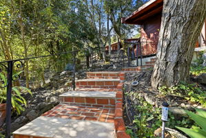 047_F8_168 Crestview Dr