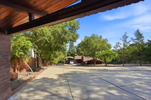 065_F8_168 Crestview Dr