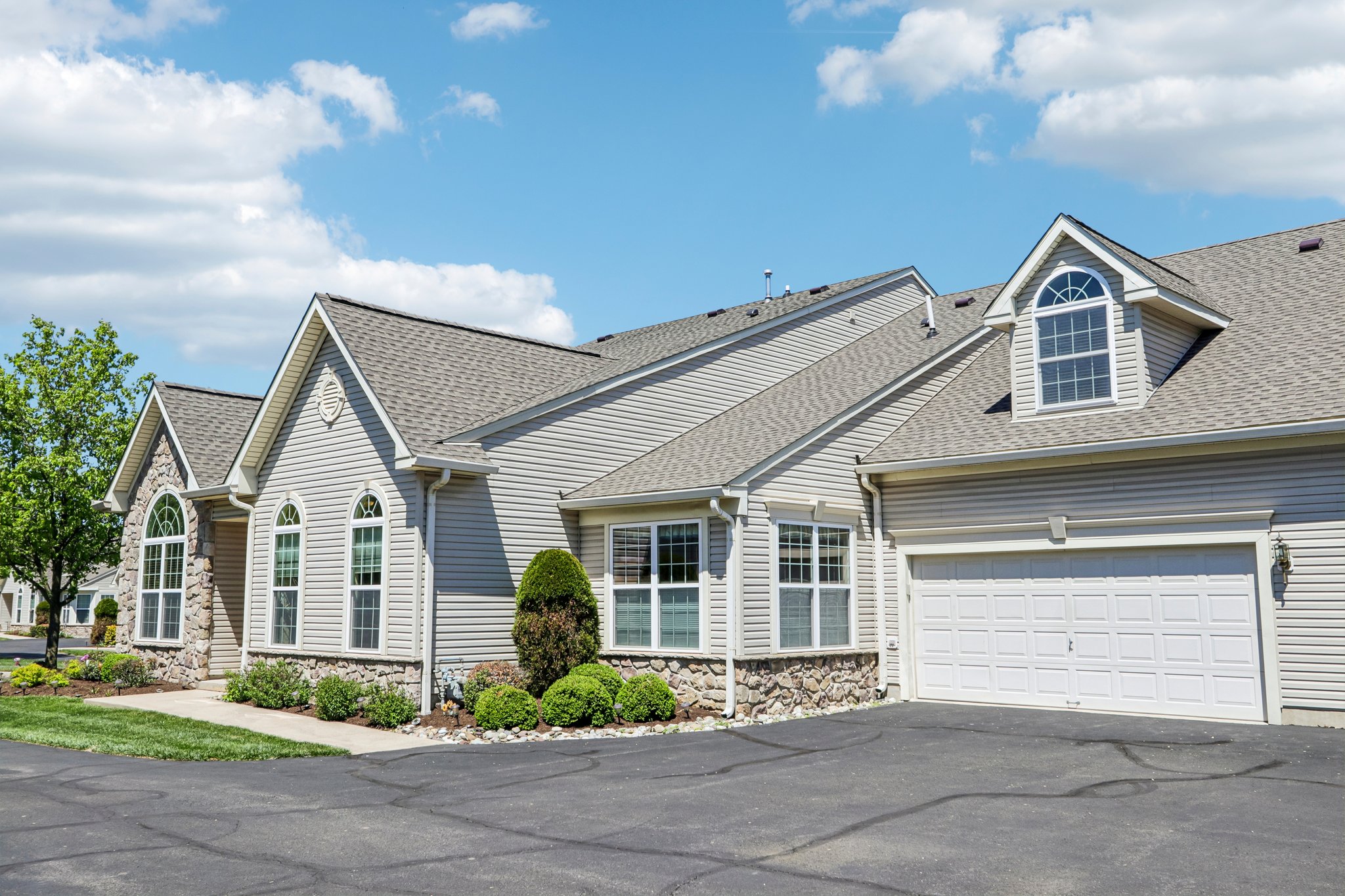 Fairway Dr-S2804-003.jpg