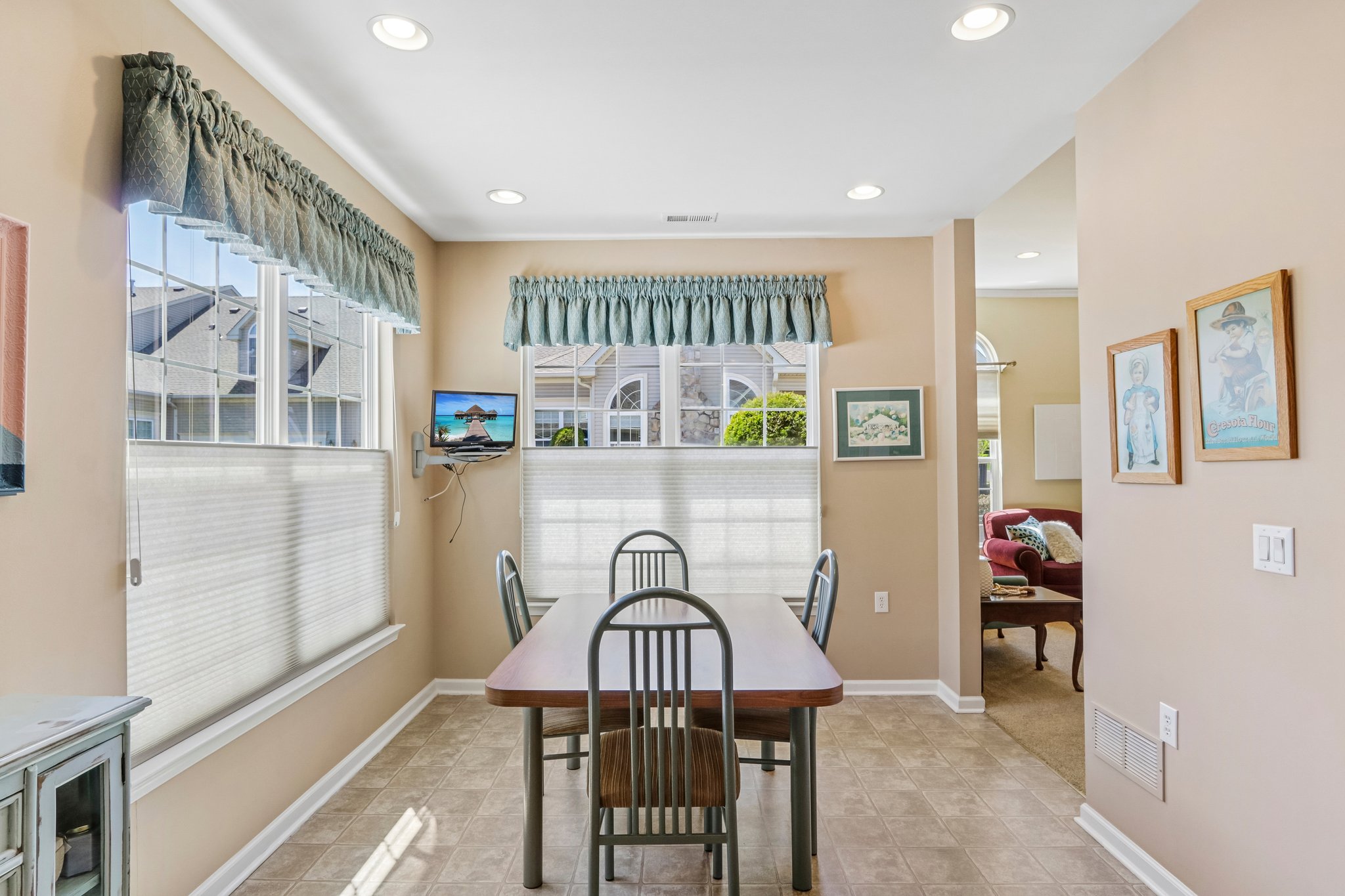 Fairway Dr-S2804-017.jpg