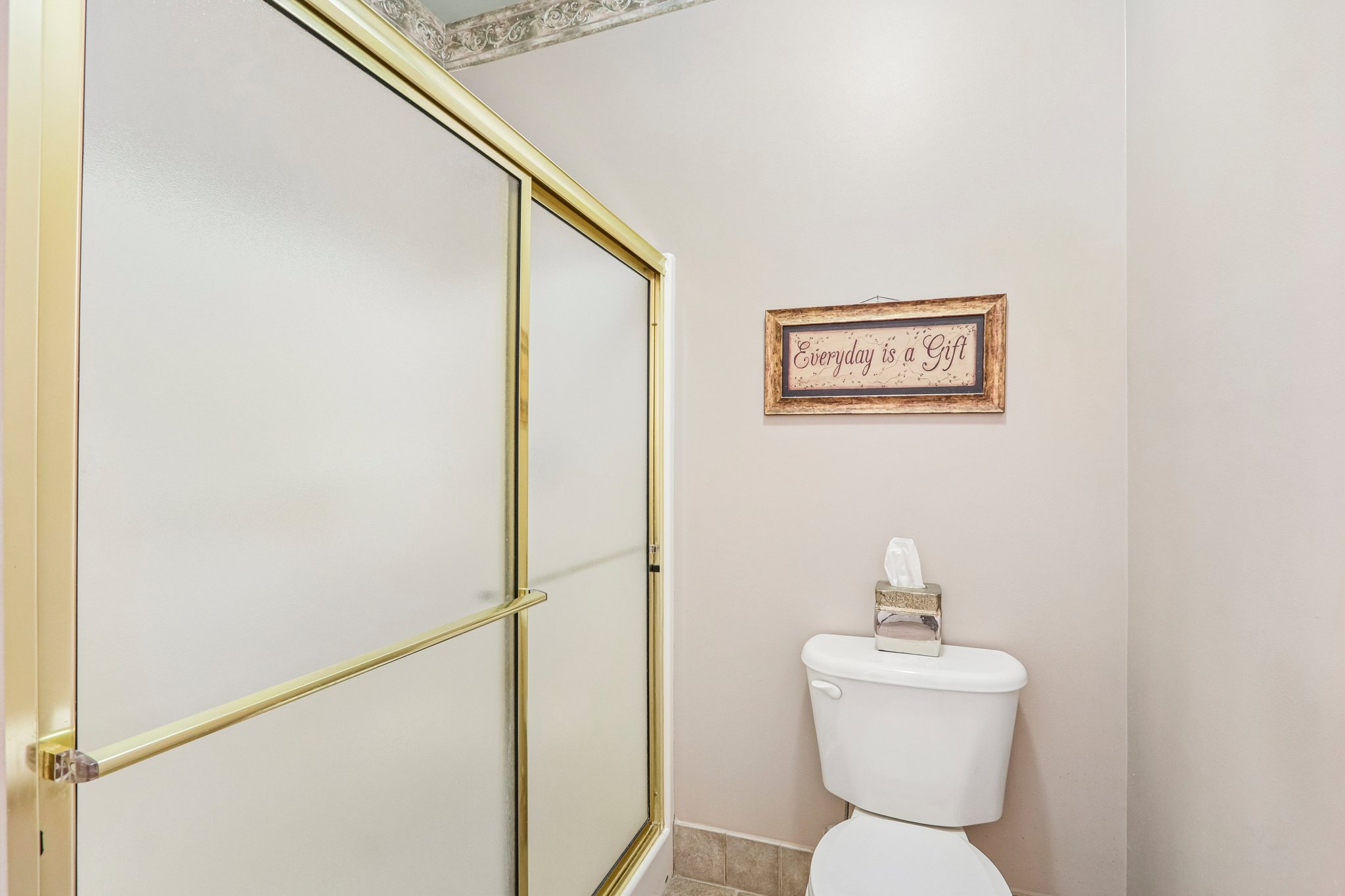 Fairway Dr-S2804-033.jpg