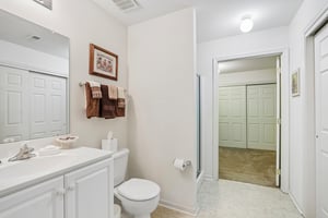 Fairway Dr-S2804-040.jpg