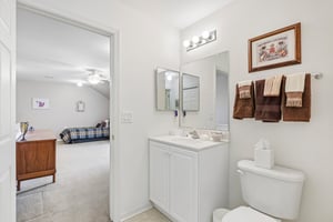 Fairway Dr-S2804-042.jpg