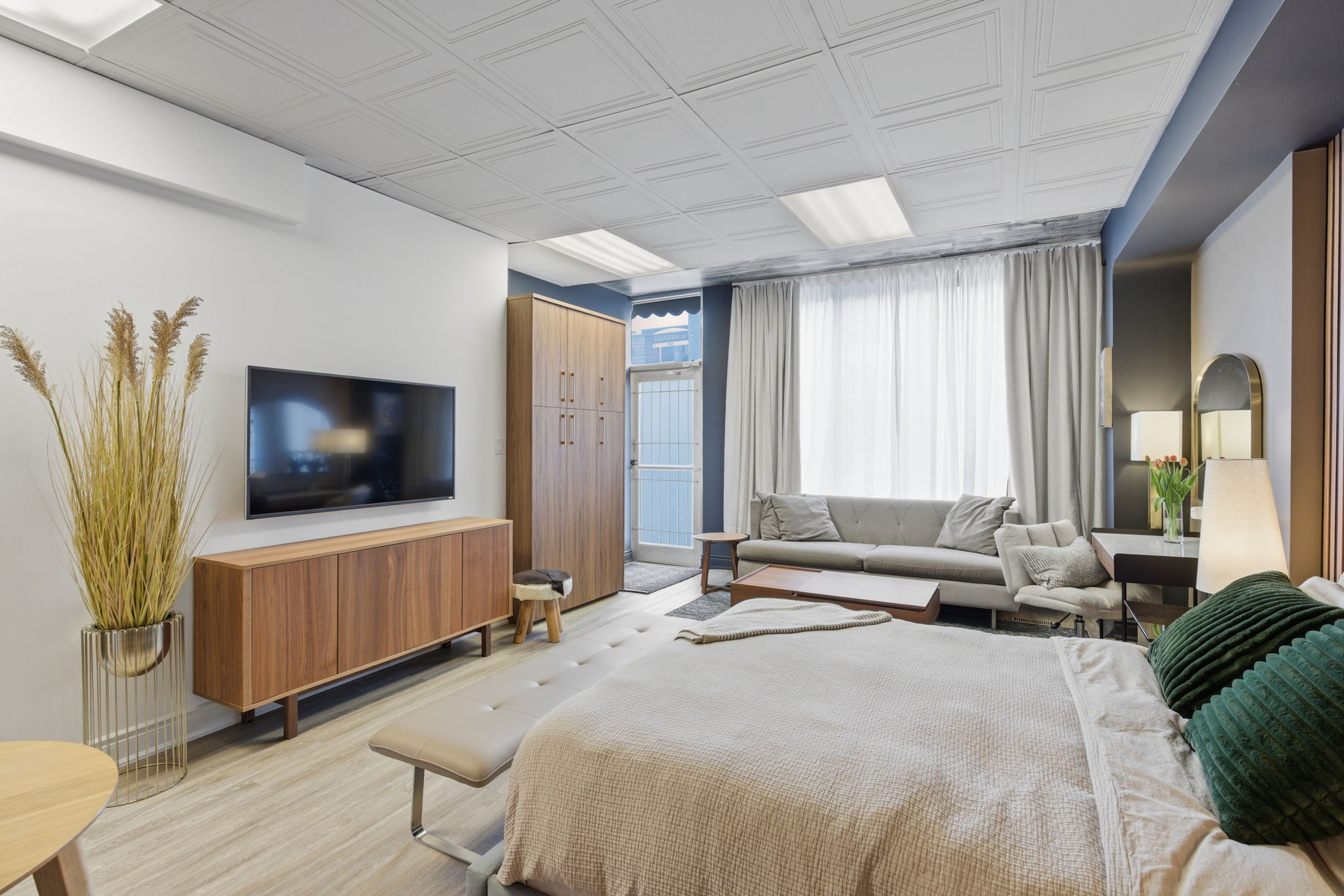Toronto property showcase — delivered property photograph 9