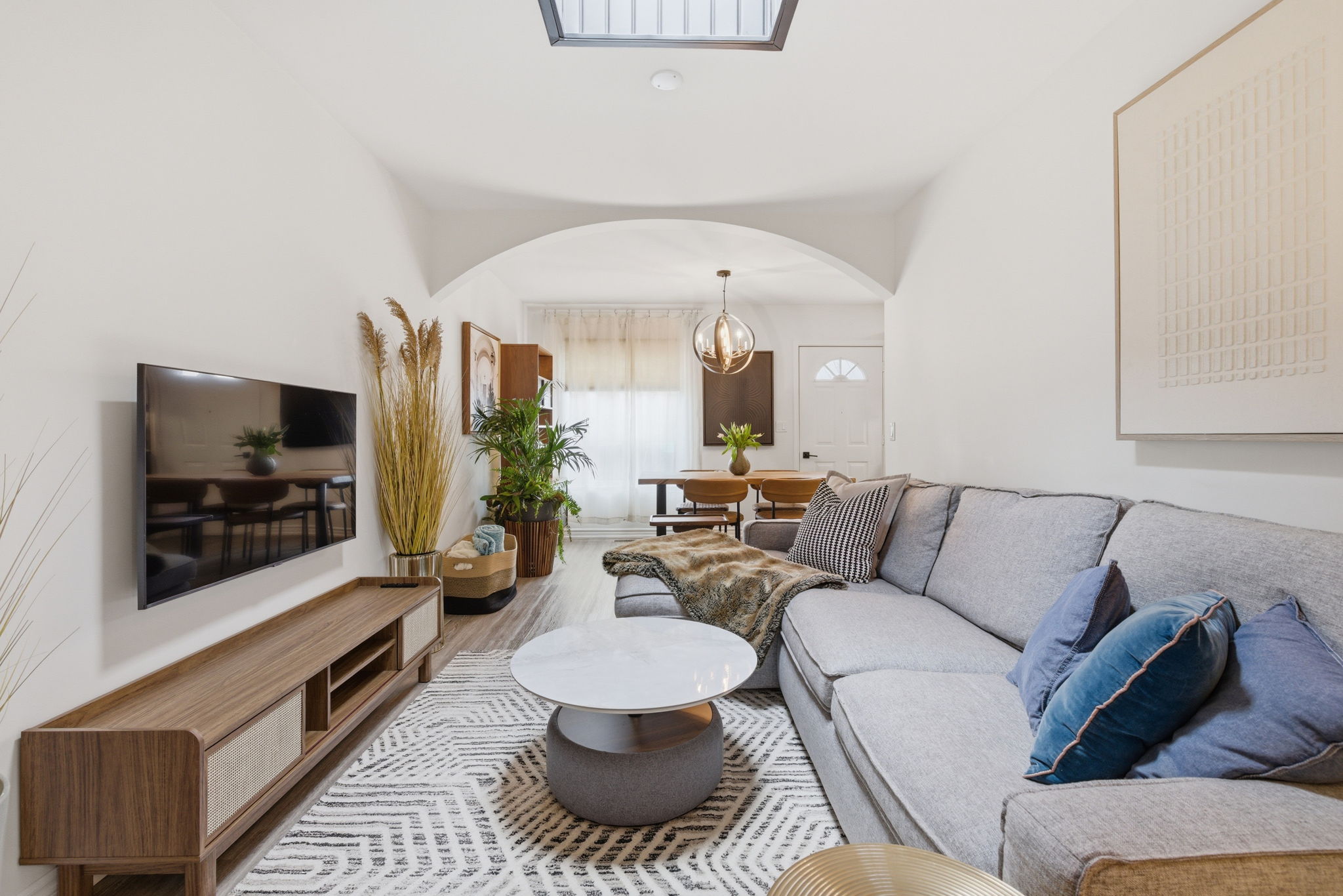 Toronto property showcase — delivered property photograph 18