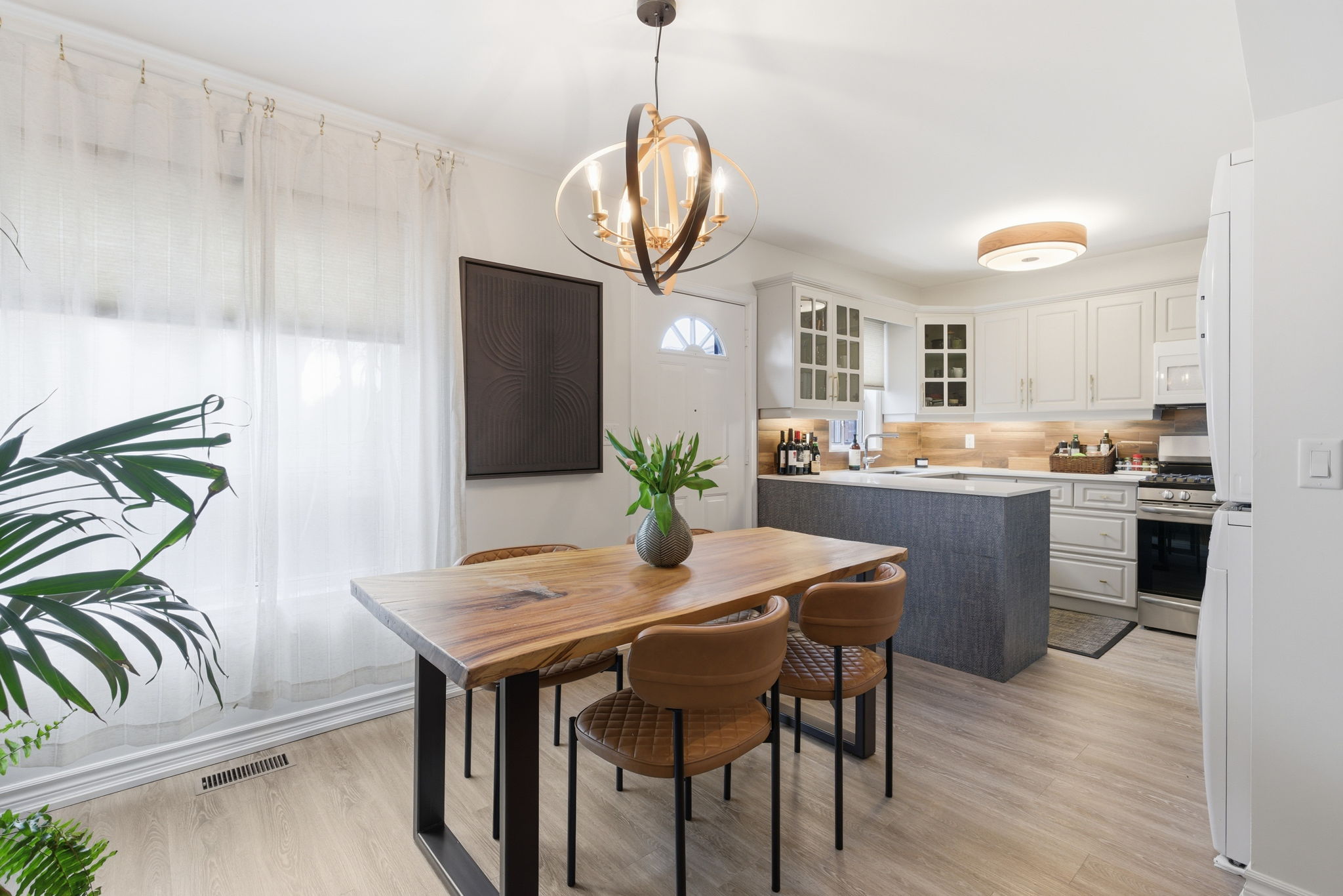 Toronto property showcase — delivered property photograph 21