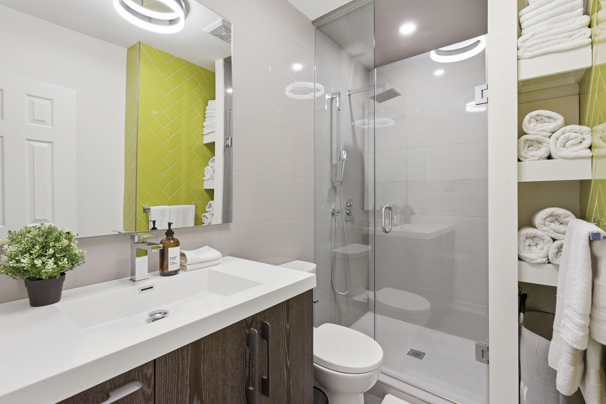 Toronto property showcase — delivered property photograph 42