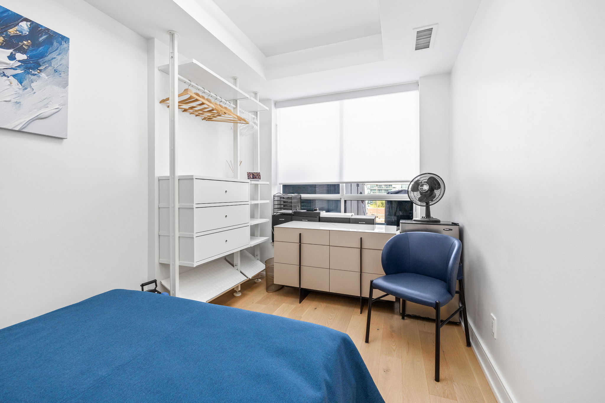 Toronto property showcase — delivered property photograph 12