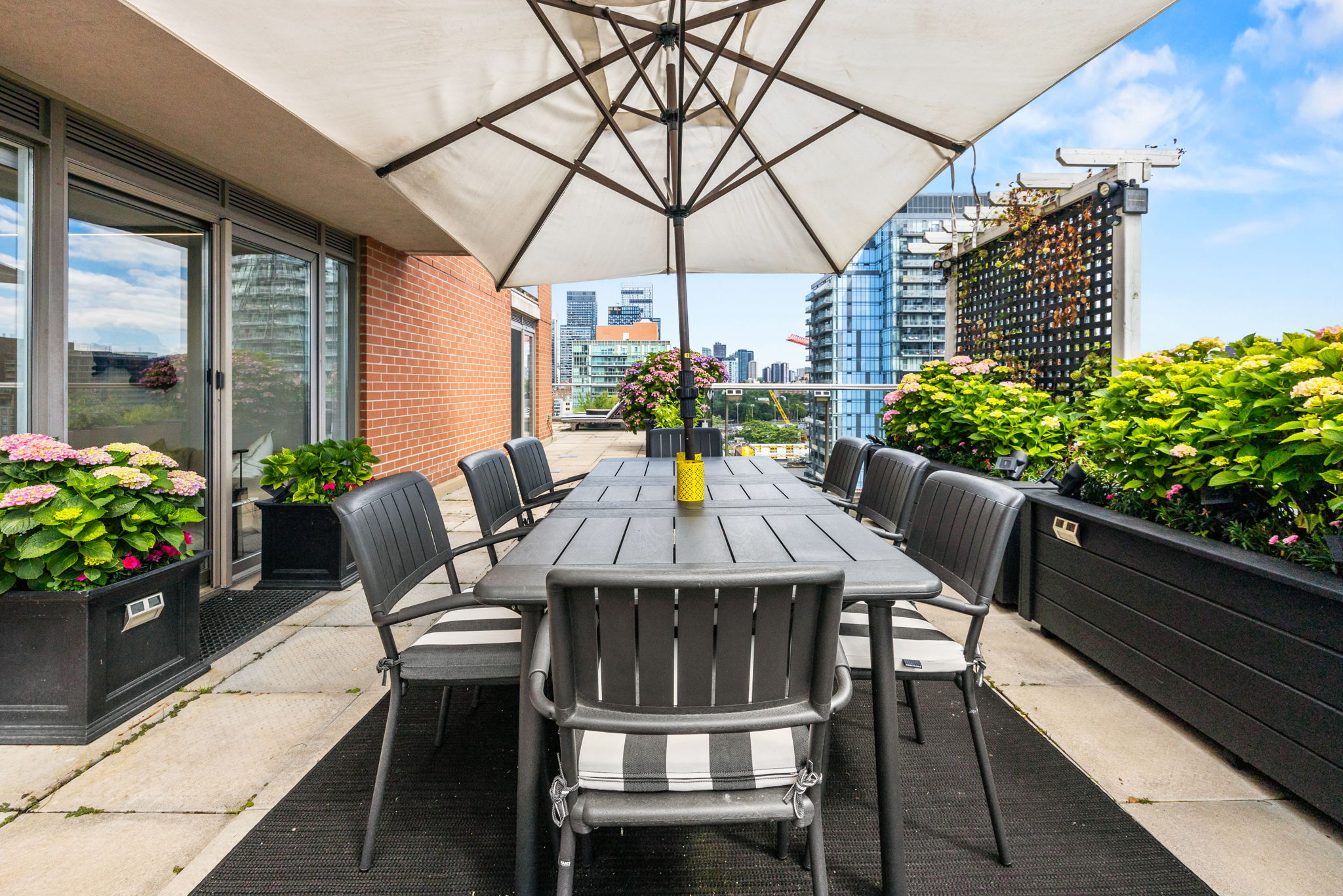 Toronto property showcase — delivered property photograph 43