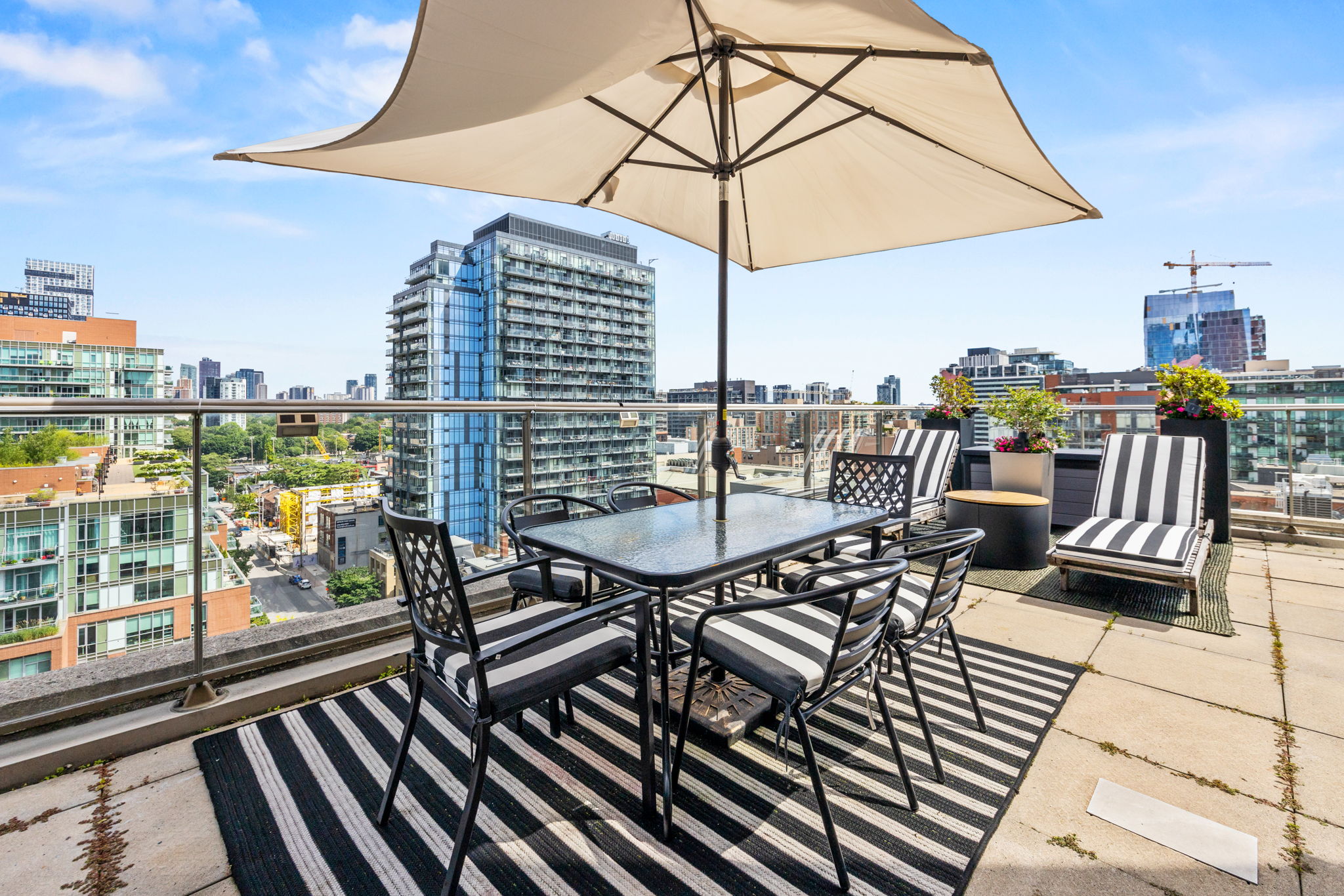 Toronto property showcase — delivered property photograph 55