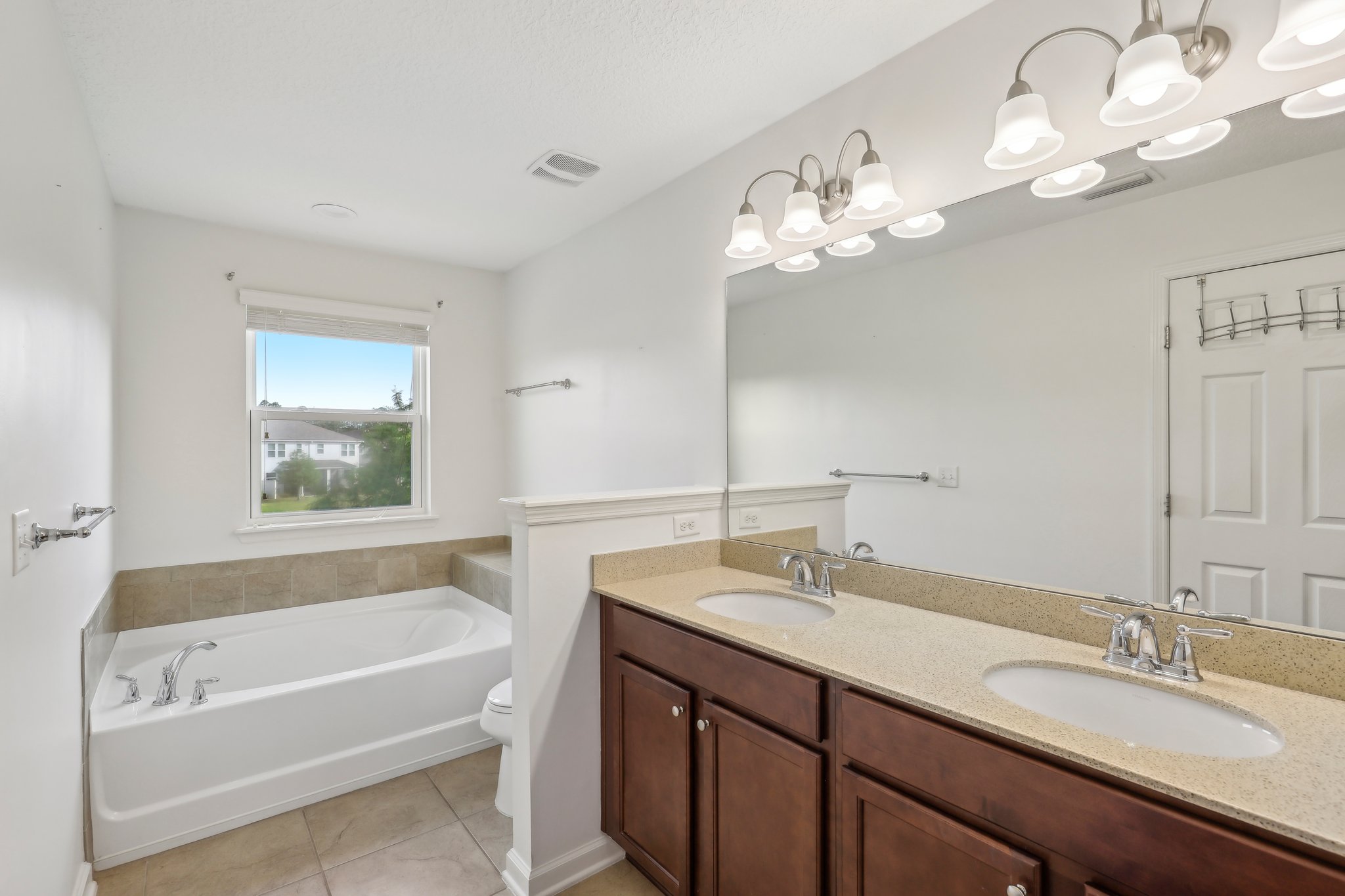 Nelson Ln-0805-028.jpg