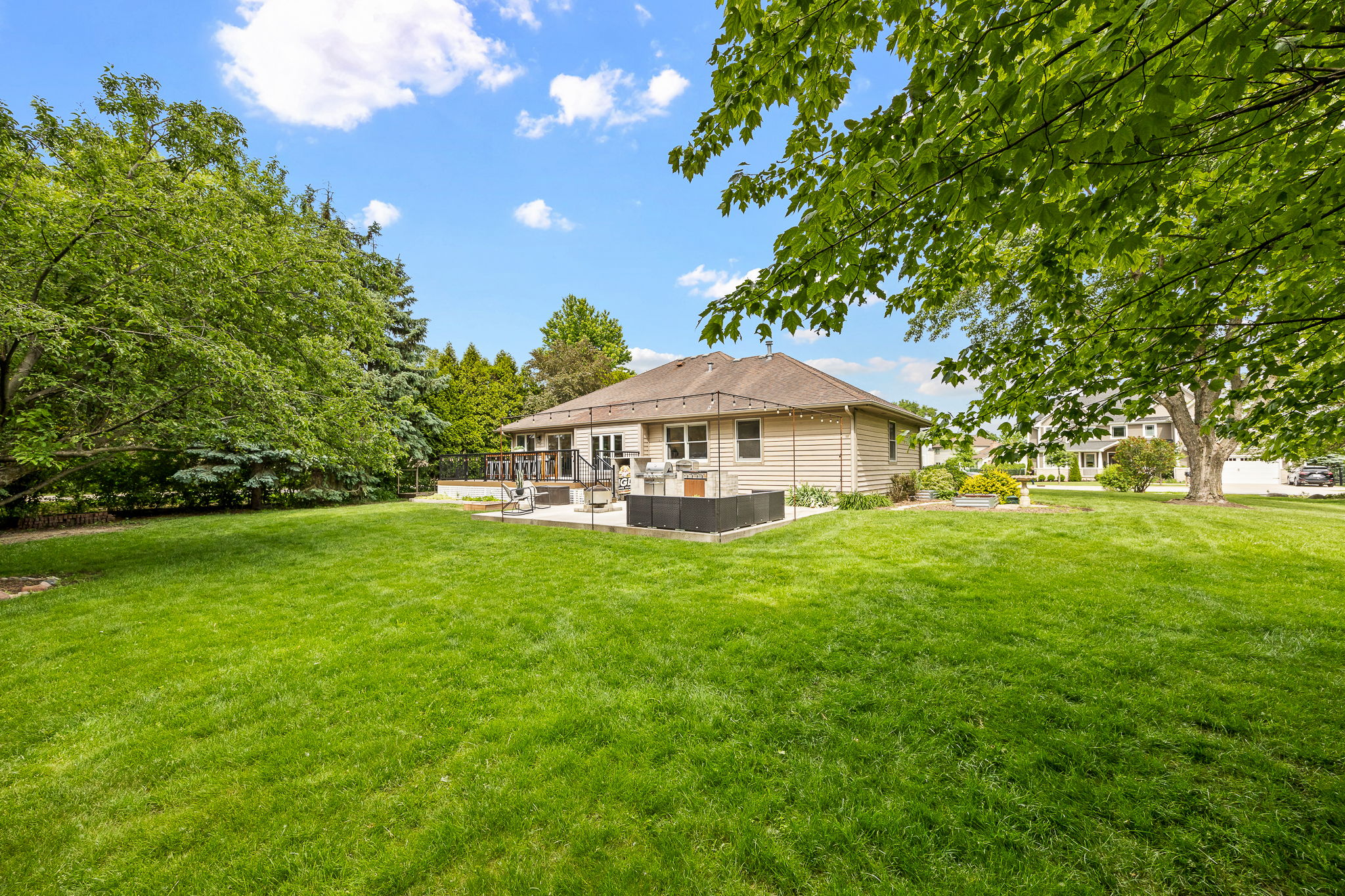 rear home side-Logan