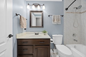 Secondary Bath-LOgan