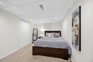 Basement bedroom 2-Logan