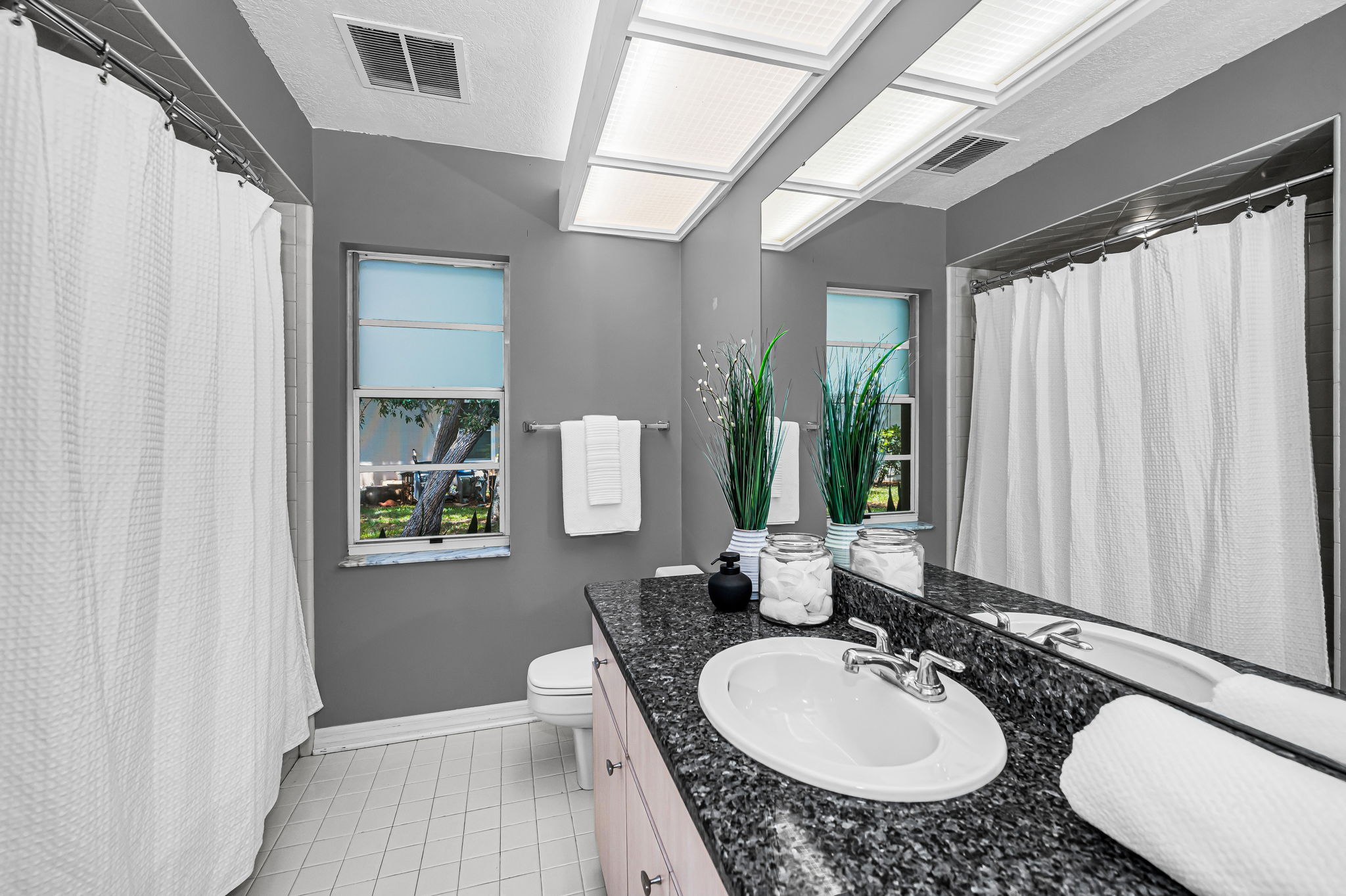 Bathroom2