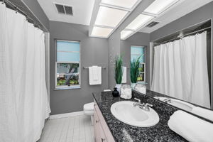 Bathroom2