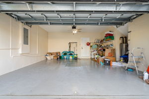  Photo 47