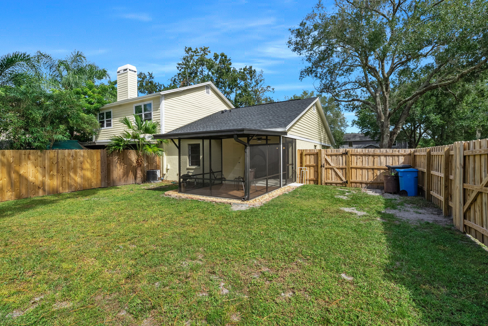 16802 Stanza Ct, Tampa, FL 33624, USA Photo 26