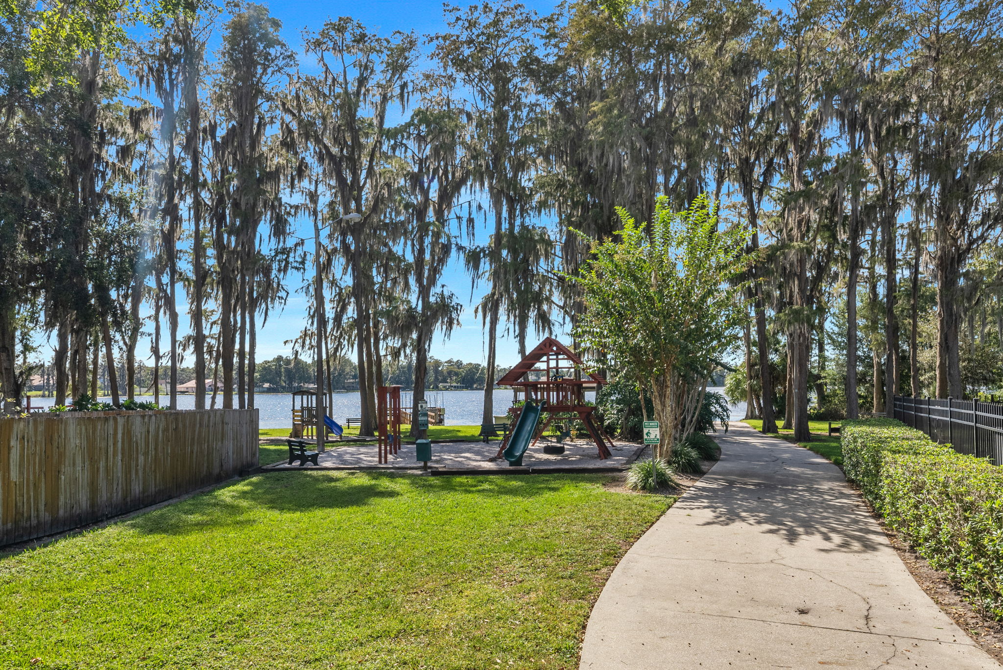 16802 Stanza Ct, Tampa, FL 33624, USA Photo 27