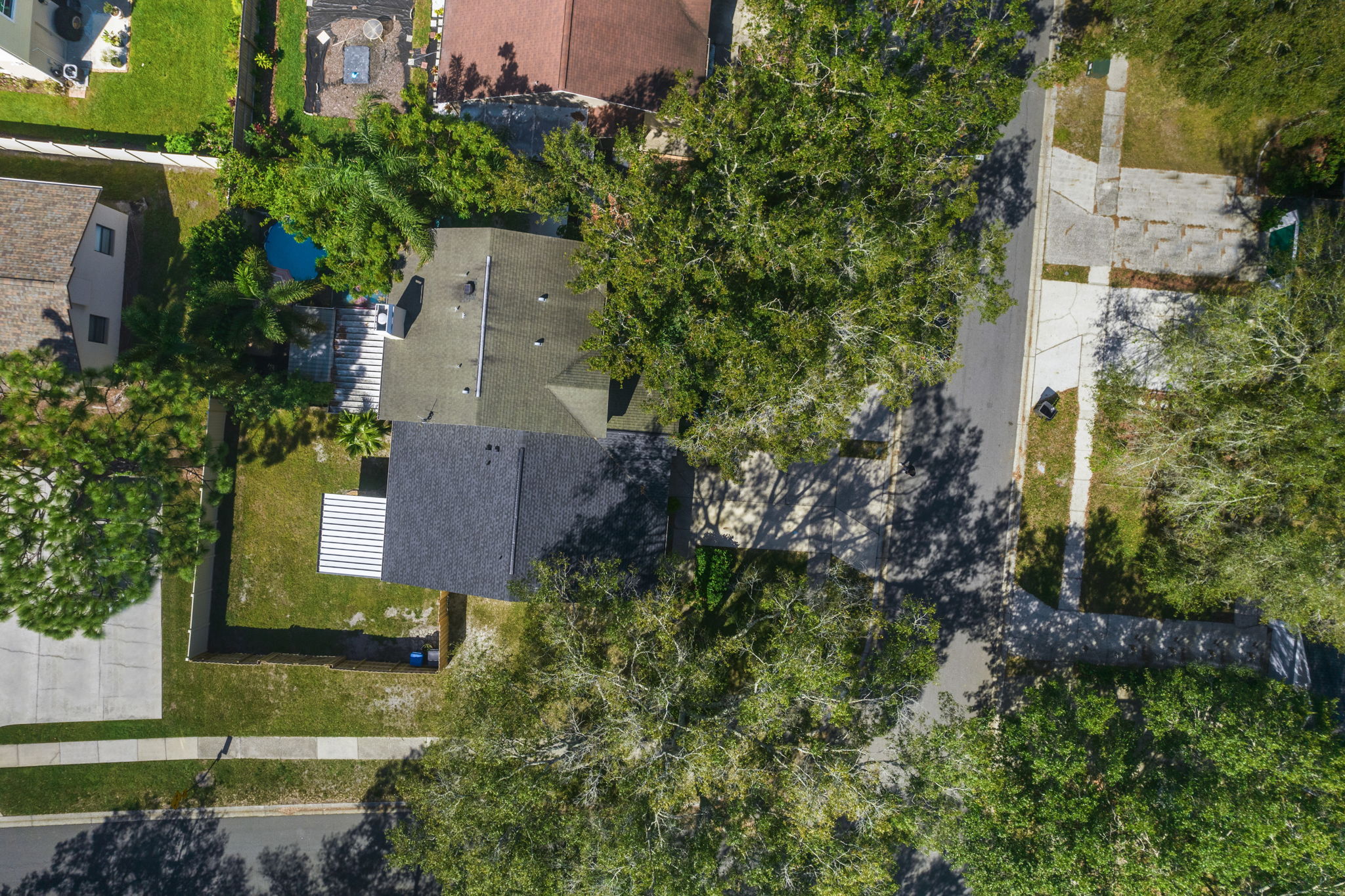 16802 Stanza Ct, Tampa, FL 33624, USA Photo 6
