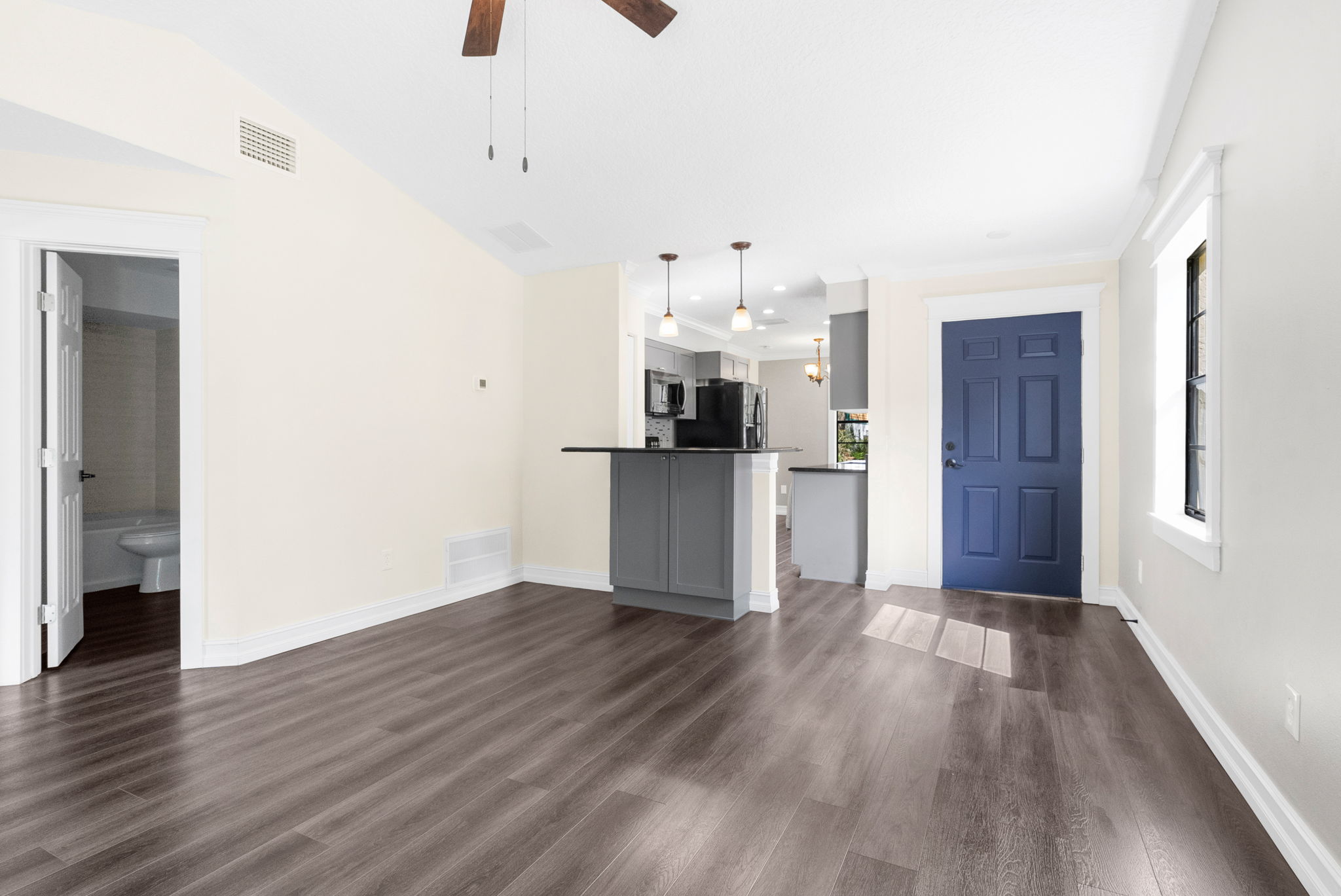 16802 Stanza Ct, Tampa, FL 33624, USA Photo 11