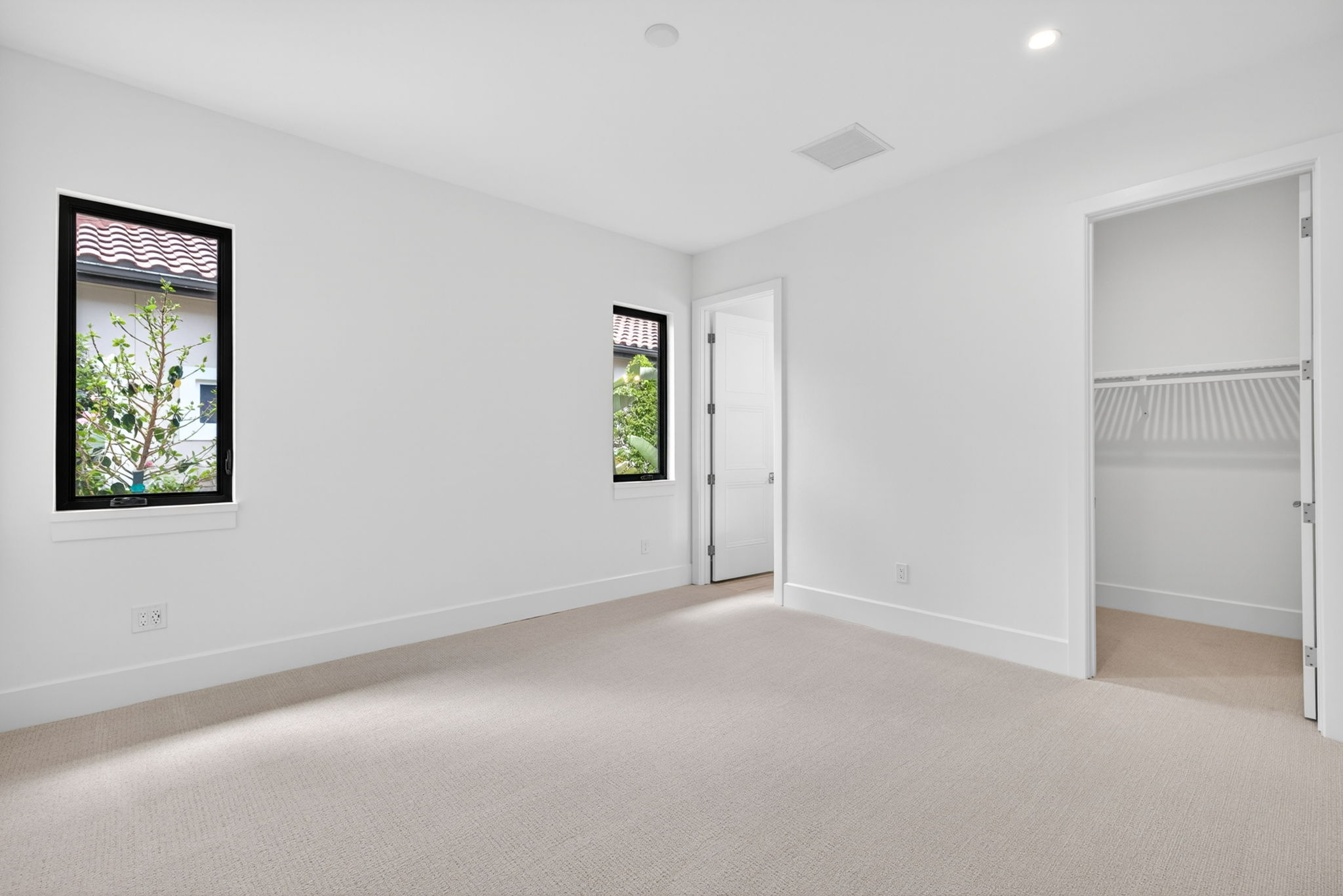 Guest Bedroom 2 - 1 of 2