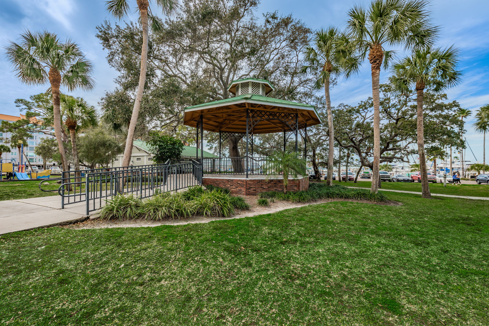 60-Edgewater Park Gazebo