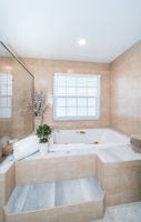 Master Bathroom1b