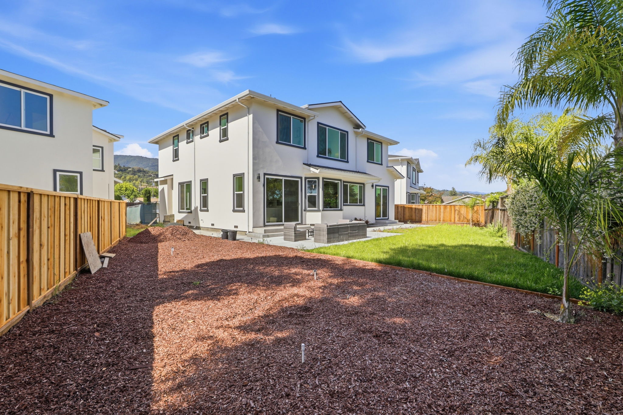 048_F8_1681 Zinnia Ln