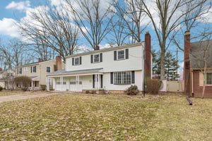 Arthur Dr-S0503-003.jpg