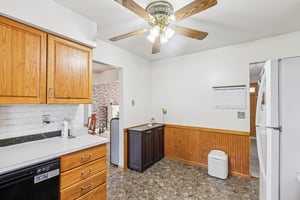 Arthur Dr-S0503-016.jpg