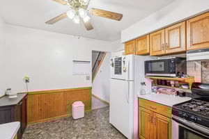 Arthur Dr-S0503-020.jpg