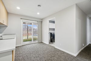 17_Interior